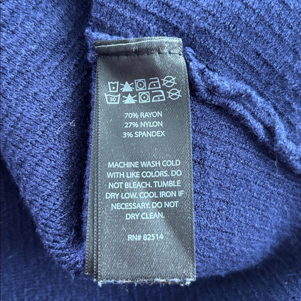 House of Harlow 1960 Classic Navy Ribbed Tank Blouse Minimal Chic Y2K - Picture 8 of 8